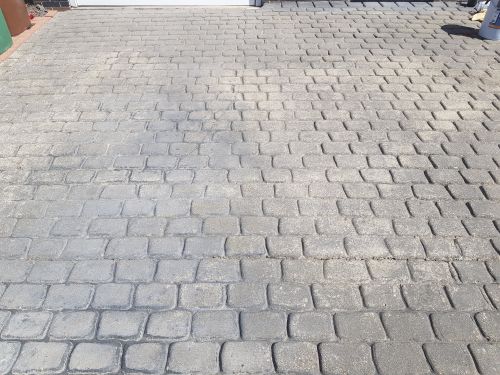 Click Here To Enlarge This Photo Of Driveway & Patio Sealing