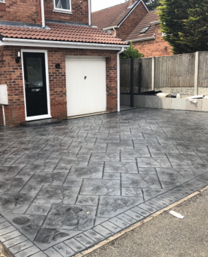 Click Here To Enlarge This Photo Of Driveway Clean & Seal