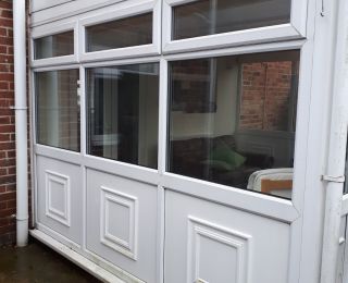 Mansfield conservatory cleaning services for a customer that wanted a reliable window cleaner : Click Here To View Larger Image