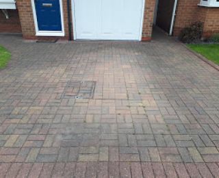 Block paved driveway in Hucknall in need of a clean!: Click Here To View Larger Image